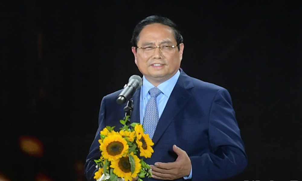 Prime Minister attends “V Fest – Vietnam Today” music festival